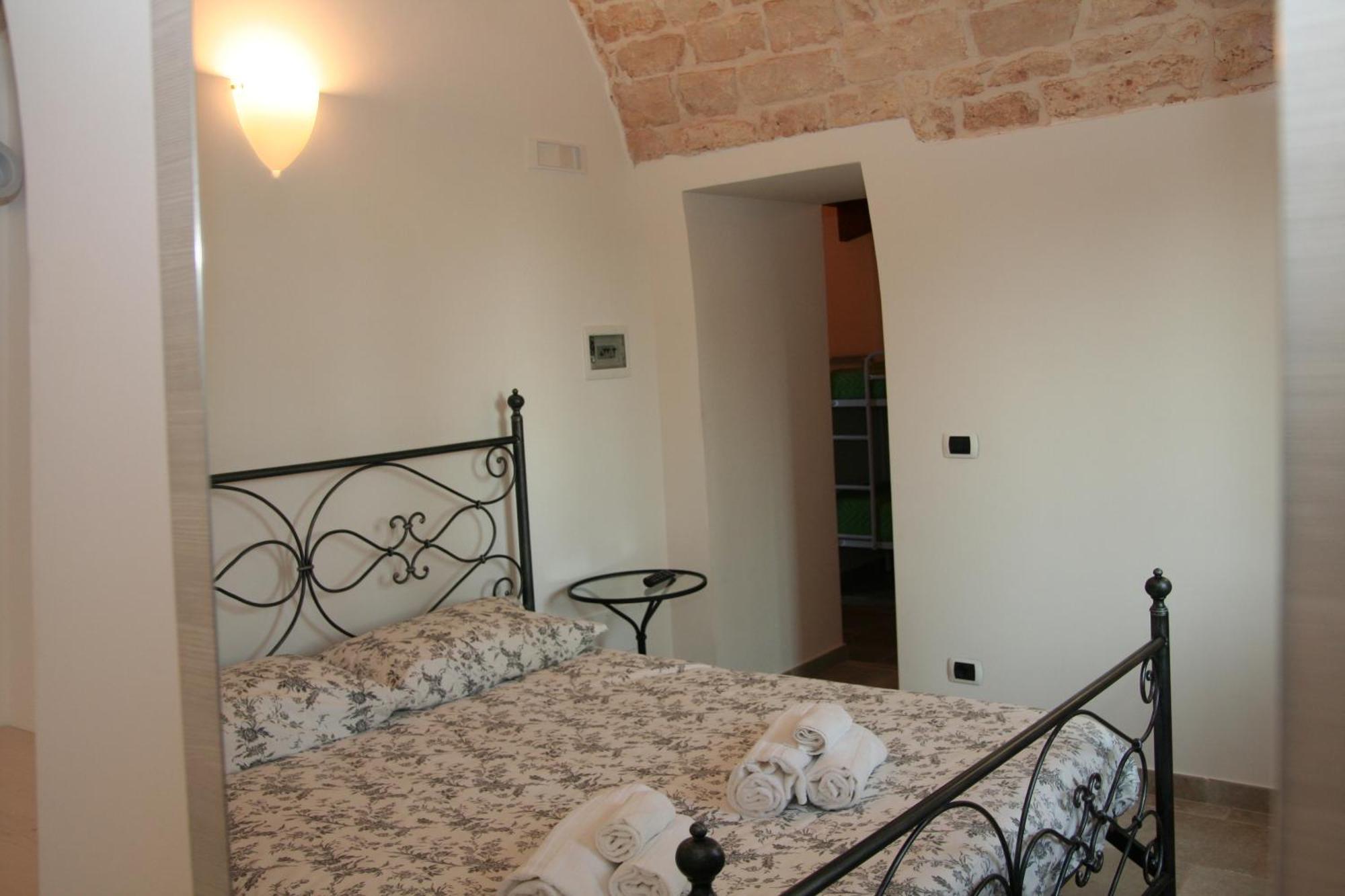 La Dimora Gigante Bed & Breakfast Castellana Grotte Phòng bức ảnh