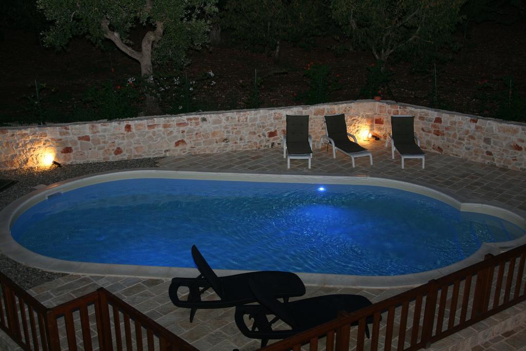 La Dimora Gigante Bed & Breakfast Castellana Grotte Ngoại thất bức ảnh